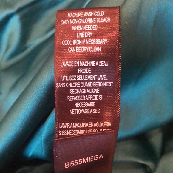 BCBG Paris Emerald Green / Black Dress - Picture 6 of 10